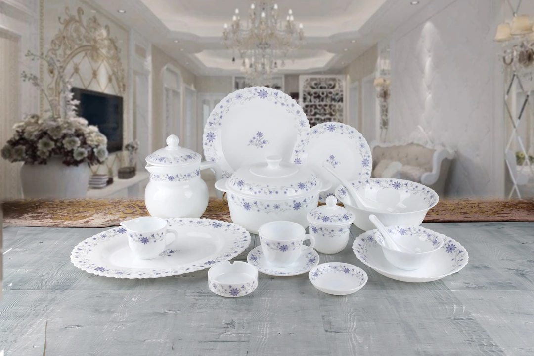 72 Piece White Opal Glass Dinnerware Set Round