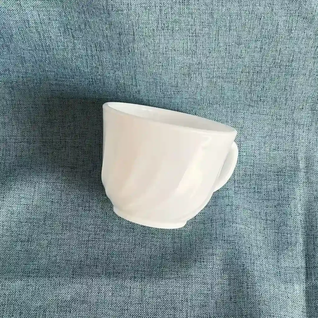 Opal Glass Swirl Mug