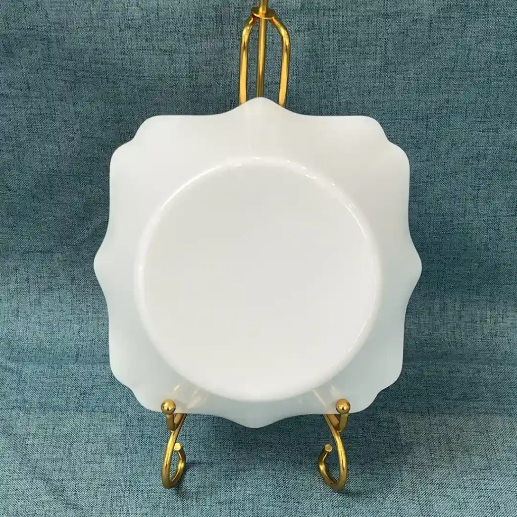 Spinning square bowl