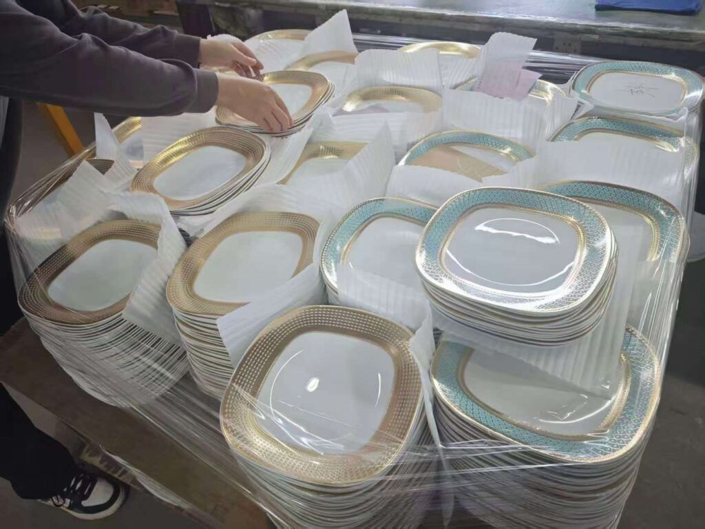 Opal Glass Dinnerware Factory Picture 3