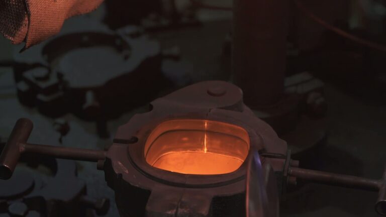 Opal Glass High-temperature smelting