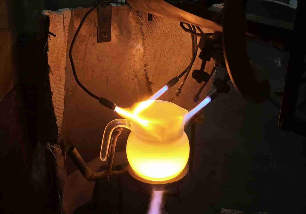 Opal Glass Tableware Form Process