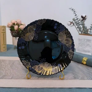 Chemical Resistant Opal Glass Plates for Commercial Use