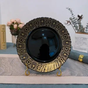 Chemical Resistant Opal Glass Plates for Commercial Use