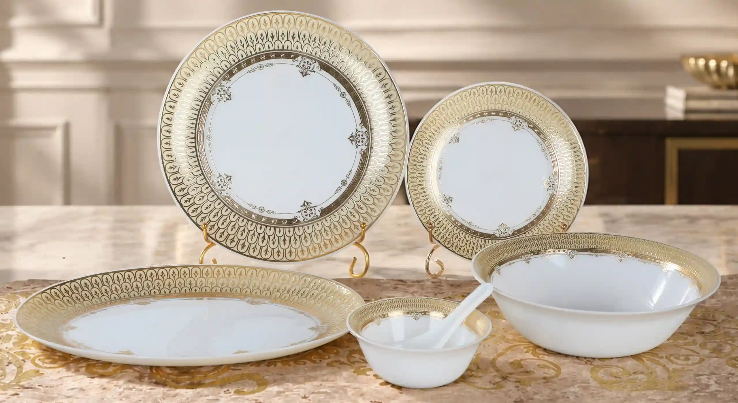 Opal Glass Plate Safer Breakage Pattern | Less Sharp
