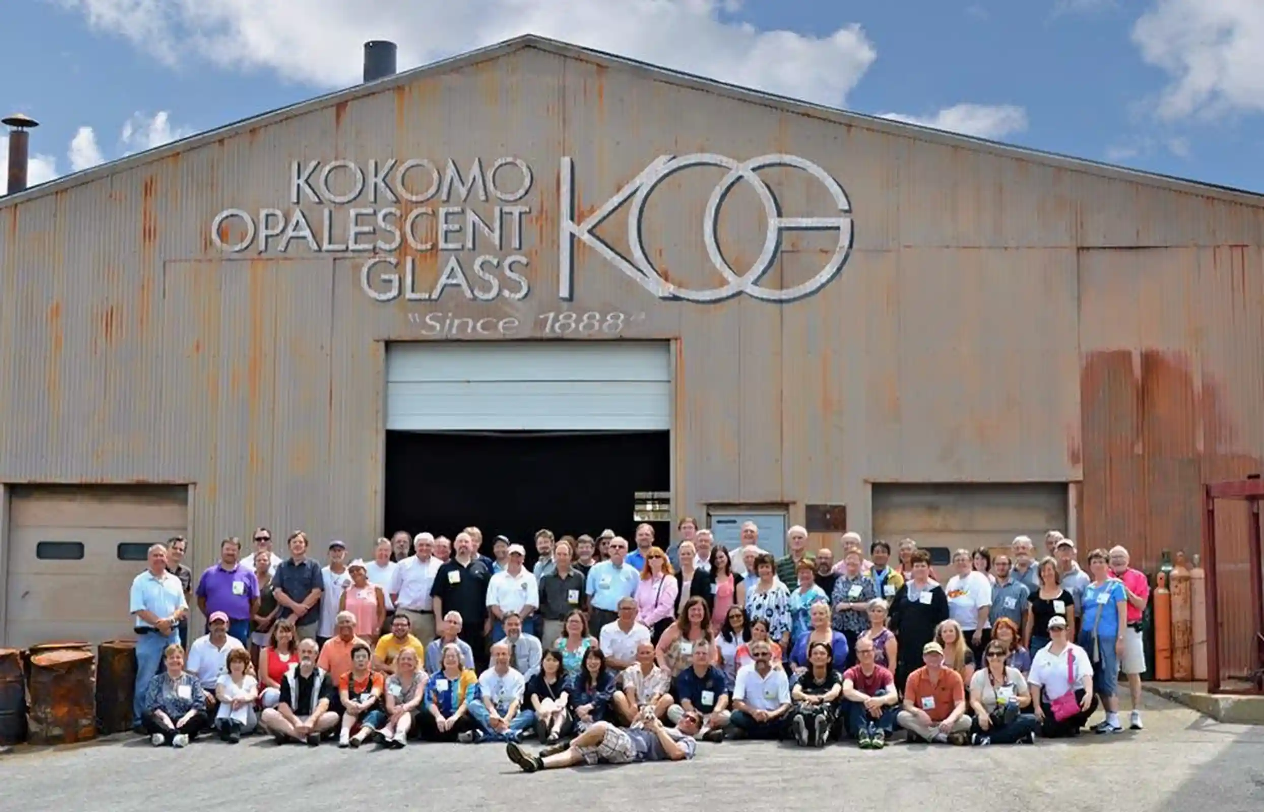 Kokomo Opalescent Glass — USA